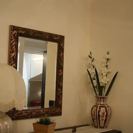 Candida Apartment *