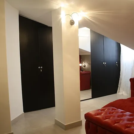 Candida Apartment